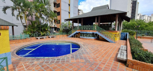 Imagen 29 de 30 de Renta House Carabobo Vende Apto. Urb. La Granja Mls #22-16232 Rah/jcg. Juan Carlos González.