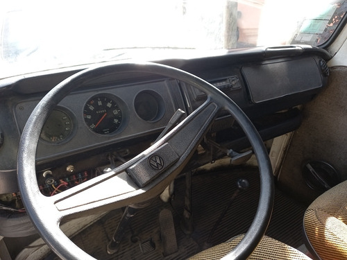 Volkswagen Kombi Combi