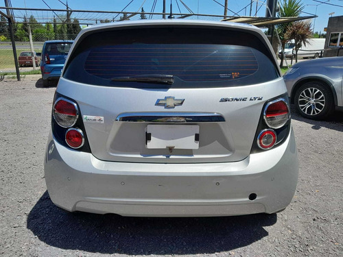 Imagen 6 de 13 de Chevrolet Sonic 1.6 4 Ptas Ltz 2013