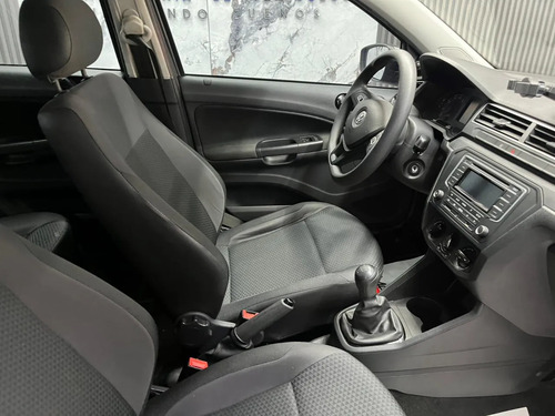Volkswagen Gol 1.6 Trendline mecánico