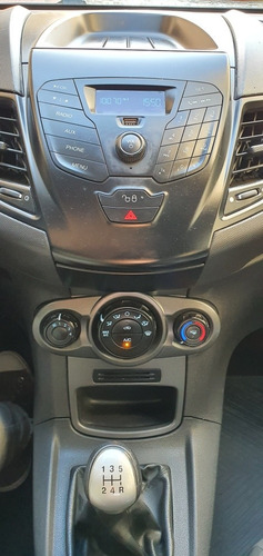 Ford Fiesta Kinetic Design 1.6 Se 120cv 2015