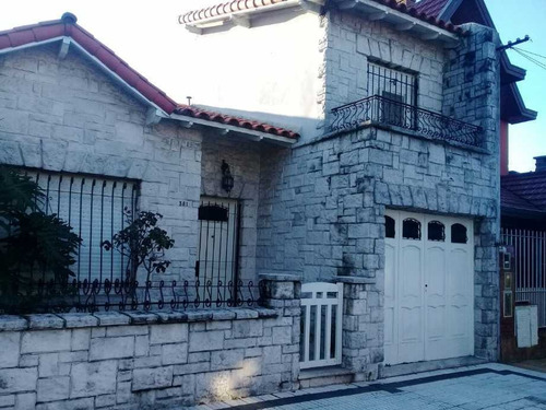 Imagen 1 de 6 de Chalet En Venta En Villa Dominico