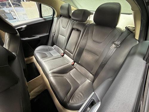 Volvo S60 ADDITION