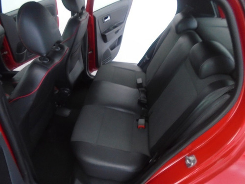Volkswagen Fox 1.6 Msi Rock In Rio (flex)