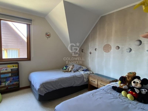 Fundo El Venado, Con Amplio Jardin Y En Condominio