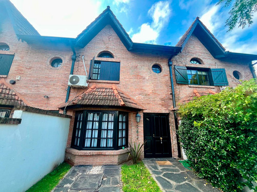 Amplio Duplex Castelar Norte