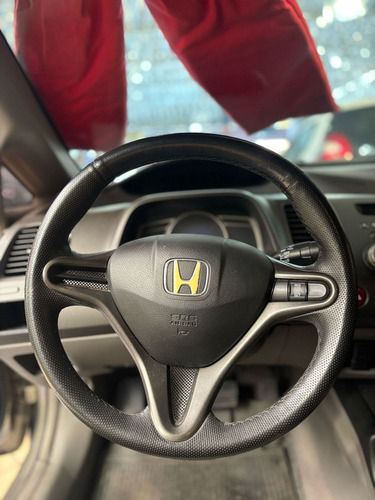 Honda Civic 2010 1.8 Flex LXS Completo Automático Dourado