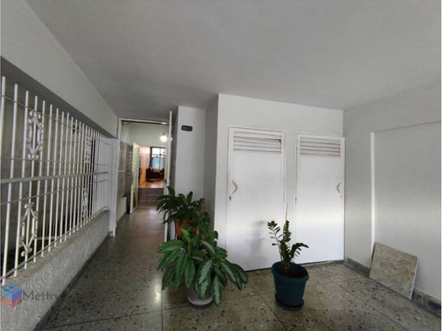 Imagen 2 de 21 de Rienaldo Machuca Vende Casa, Prebo Ii. Cod-6001798
