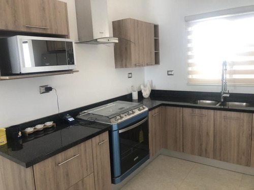 Imagen 3 de 12 de Casa Sola En Venta Los Viñedos