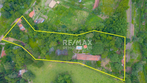 Chácara Com 13.880 M² Com Casa + Piscina + Quadra Poliesportiva Em Vinhedo/sp Por R$ 2.200.000 - Ch0259