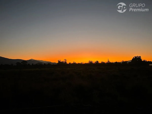 Tu Refugio Natural, A Minutos De Santiago.
