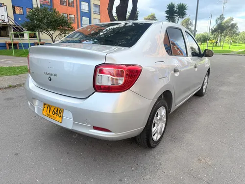 Renault Logan 1.6 Expression / Life +