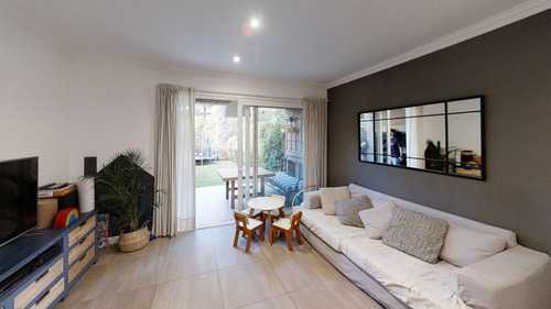 Imagen 1 de 15 de Calinda Vila - Triplex En Venta