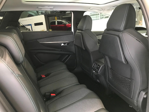 Peugeot 5008 Allure 1.6 At 2022