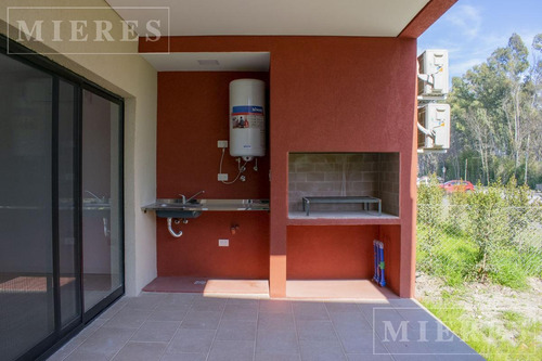 Imagen 20 de 22 de Departamento De Dos Ambientes En Venta En Altos De La Cañada
