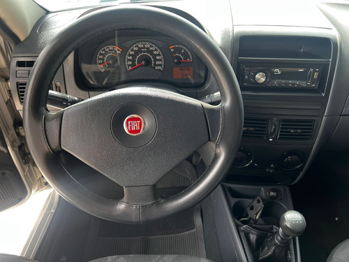 Fiat Siena 1.0 El Flex 4p
