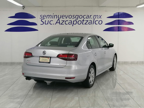 Imagen 3 de 15 de Volkswagen Jetta Mkvi 2.0 2016