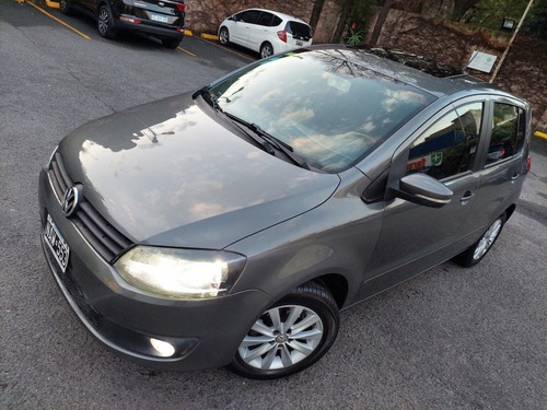 Imagen 22 de 25 de Volkswagen Fox 2013 1.6 Highline