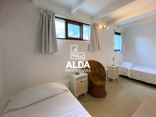 Casa Punta Colorada Piriápolis 4 Dorms Venta Ca501686