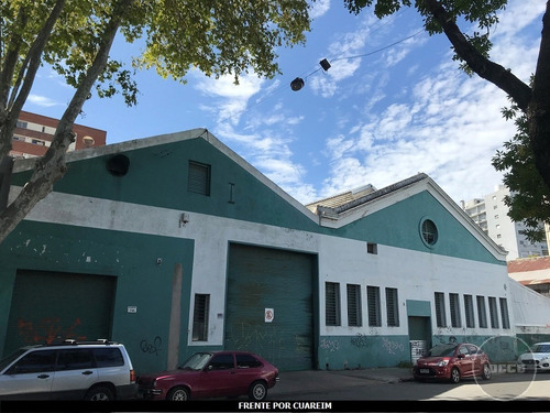 Local Comercial, Oficinas Y Sector Para Deposito
