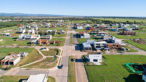 Lote En Venta Docta 360 M2 Fondo Norte - Posesión Inmediata