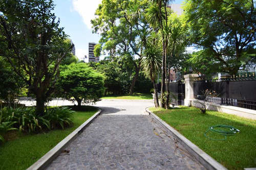 Edificio De 4 Pisos - Venta En Block - Ideal Embajada - Máxima Categoría En Belgrano R