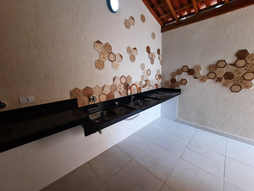 Imagem 19 de 21 de Casa Alto Padrão 2 Dormitórios 300 Mts Praia Caiçara Amf500
