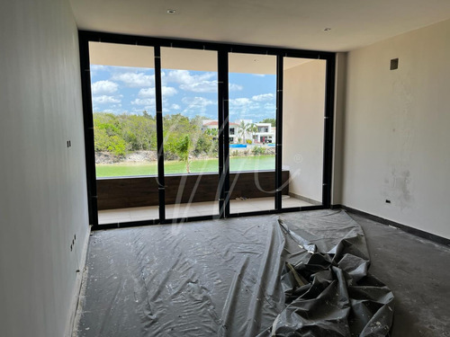 Casa En Casa En Venta En Cancun, Lagos Del Sol