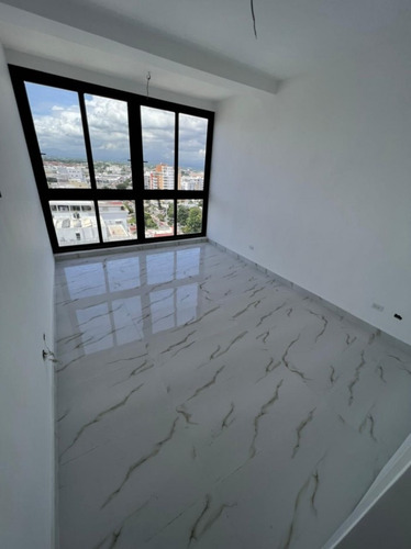 Pent-house En Venta En Urbanización Real Vista 360