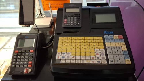 En Venta Excelente Fondo De Comercio De Heladeria En El Ccct - Chuao Oa
