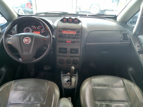 Imagem 7 de 10 de Fiat Idea 2012 1.8 16v Adventure Flex Dualogic 5p