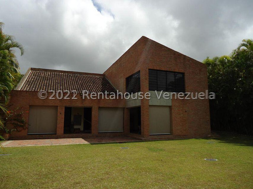 Hermosa Casa En Venta En La Tahona. Gf