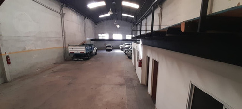 Imagen 23 de 28 de Local Con Estacionemiento Venta Beccar