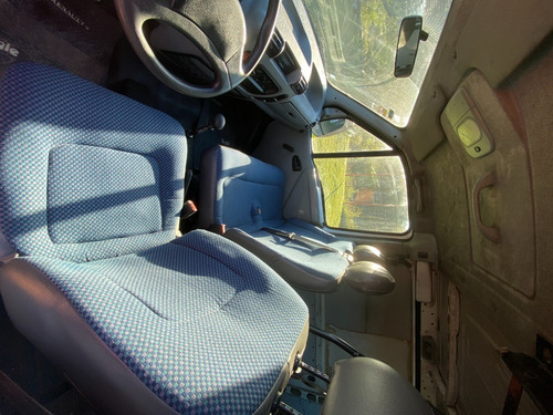 Renault Master Furgon Corto 2005