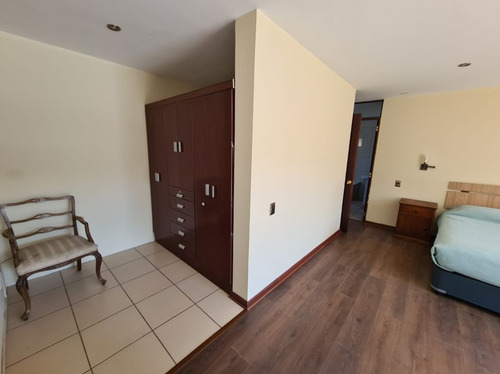 Comoda Gran Sitio 700 M2, Piscina, 3d 2b 2e Amplia Logia