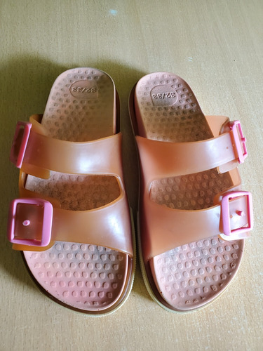 Sandalias/ojotas Cheeky Talle 32/33