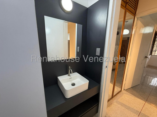 Tu Nuevo Hogar Te Espera En El Centro De Chacao Apartamento En Alquiler Mls #25-24860 K.f