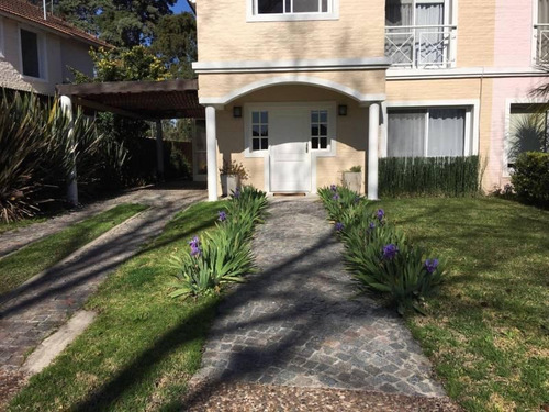 Venta Excelente Casa En Las Margaritas Bayugar Negocios Inmobiliarios