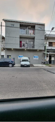 En Venta En Caseros Departamentos De 1 Y 3 Ambientes Con Balcon Propio Y/o Patio Ver Listado Algunos Alquilados F: 7263