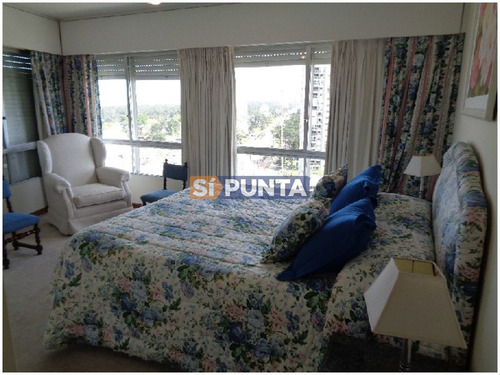 Imagen 7 de 12 de Apartamento 3 Dormitorios Y Dependencia