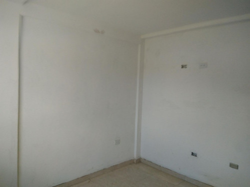 Imagen 3 de 10 de Eloisa Mejia Rentahouse Vende Townhouse En Manantial Naguanagua 22-6772