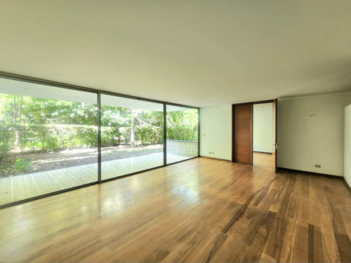 Dpto 1er Piso Con Jardín / Santa Maria Plano