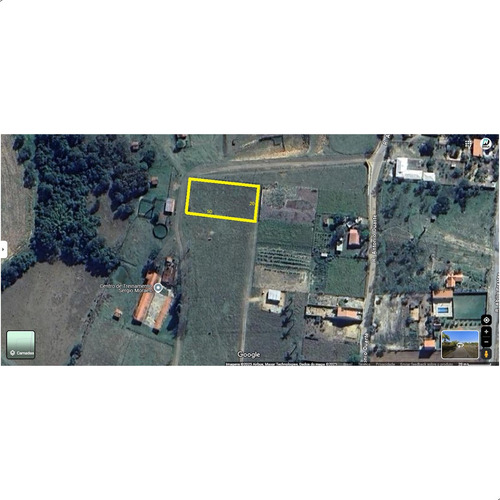 Terreno Plano De 1.000 M² (20x50) Com Água E Luz Pronto Para Construir Excelente Localização E Ótimo Potencial De Valorização!