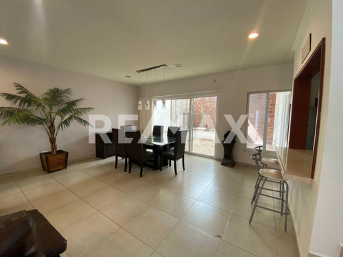 Imagen 3 de 30 de Casa En Renta - (2)