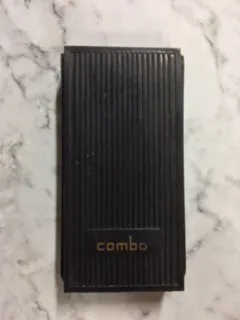 Yesquero Dorado Marca Combo (Usado)