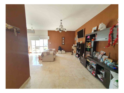 Imagen 12 de 30 de Casaquinta En Venta Con Pileta En Ruta Sol.permuta