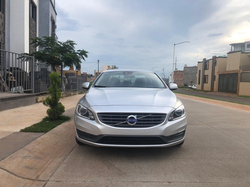 Imagen 2 de 12 de Volvo S60 2014 1.6 Addition T4a L4//t At