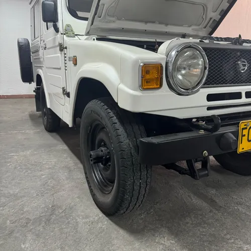 Daihatsu F20 1.6 F20 4X4