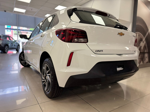 Chevrolet Onix 1.0 Lt