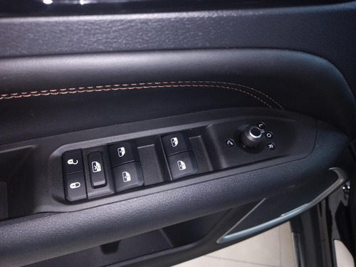 Jeep Commander 1.3 Limited 2023 Entrega Inmediata Agencia Of